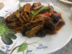 -清真·胖妈妈手抓餐厅(定西路长城宾馆店)