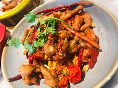 牛蛙与虾-蝴蝶里·粤菜·点心(滨江龙湖店)