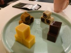宫廷点心拼盘-羲和雅苑•北京烤鸭(陆家嘴中心店)