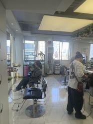 -镁连社·美联社