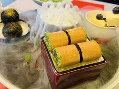 -馋遇江南·精致湖景雅宴(东方之门店)