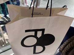 -文艺复兴百货(米兰大教堂广场店)