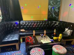 -蓝尊量贩(黄河路店)