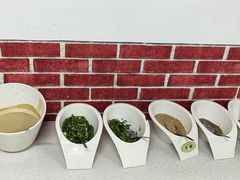 -牛牛牛酸菜煎肉店(望云寺路店)