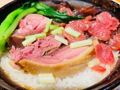 腊味煲仔饭-避风塘(宝山万达店)