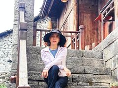 -高荡千年布依古寨旅游景区