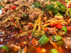 -兔行天下-鸿鹤鲜锅兔(中海国际店)