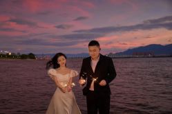 -乐默婚纱摄影工作室