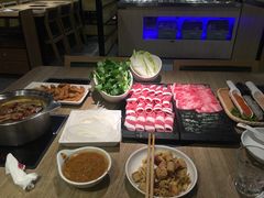 -彤德莱火锅(商圣嘉源店)