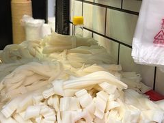 -覃肥叔桂林米粉(粮道街店)