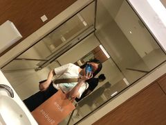 -Acne Studios(芮欧百货店)