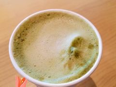 -星巴克(广州南站A18检票口楼上)