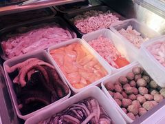 -周良天山牛杂城(天山路总店)