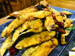 -老东镇啤酒屋海鲜加工·蒸汽海鲜·海鲜烧烤(台东店)