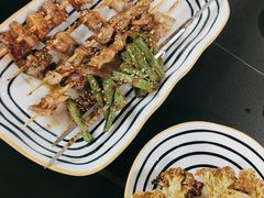 -许哥东北烧烤·铁丳烤串·宫后夹肉(繁花中心店)