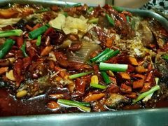 -鸣记脆皮烤鱼(铁西店)