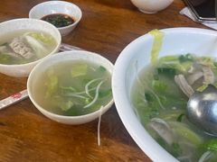 -茅屋大酒店