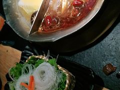 -湊湊火锅·茶憩(上海合生汇店)