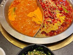 -沸炉重庆老火锅(军事博物馆店)