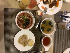 -亮马河饭店翠雅咖啡厅