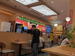 -华记煲仔华·煲仔饭(三元里万科里店)