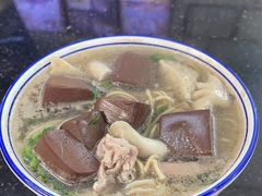 -田海鹰猪血汤(平东一街店)