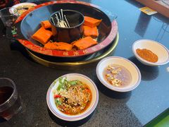 -三江两海老火锅(北京首店)