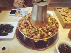 -老佛爷炭火蛙锅直营(清滨路总店)