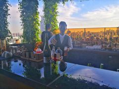 -顶层酒吧ROOF(上海艾迪逊酒店)