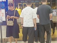 -遇上西雅图多融合海鲜自助餐厅(中房金谊广场店)