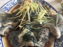 清蒸虹鳟鱼-何适山庄 ·可团建(水长城P2停车场店)