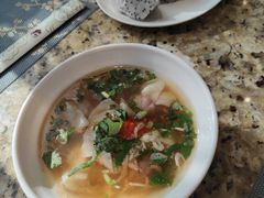 -南京双门楼宾馆(盐仓桥地铁站阅江楼店)