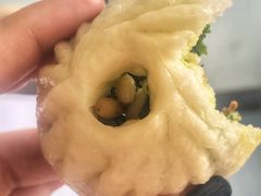 -凤起龙游老面包子(凯德晶品店)