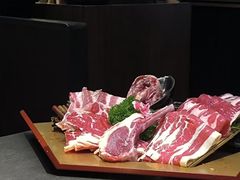 -铭牛烧肉·和牛海鲜自助(高新月牙湖店)
