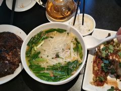 蒙自过桥米线-南蛮子(进贤路店)