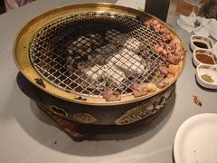 -山焱·炭火自助烤肉(周浦万达店)