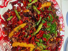-阿瓦山寨·湘菜现炒·剁椒鱼头王(咸阳总店)