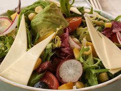 牛油果沙拉-新侨三宝乐西餐厅(崇文门店)