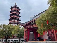 -绳金塔