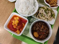 -老乡鸡(亳州路天庆大厦店)