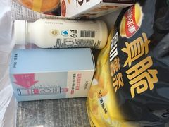 -全家便利店(上丰路店)