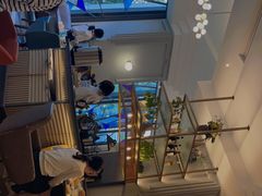 -港丽餐厅(高德置地店)