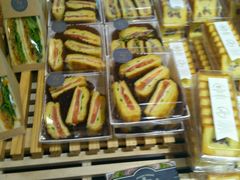 -全日可颂动物奶油生日蛋糕(步行街店)