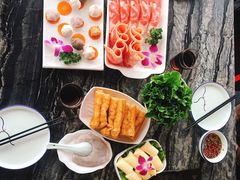 -云中捞高空旋转餐厅(商茂世纪广场店)