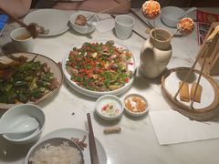 -初蓉丨遇见新川菜(亲贤街荣耀店)