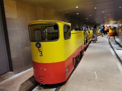 -波斯托伊纳溶洞