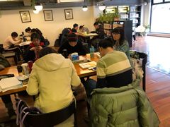 -闵行城市书房凤凰馆