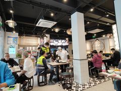大堂-鲜得来排骨年糕(即墨路店)