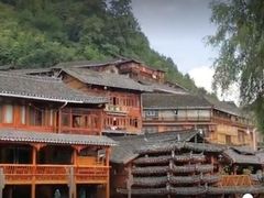 -西江千户苗寨-百年吊脚楼