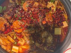 -徐记小怪兽肉蟹煲(中央大街店)